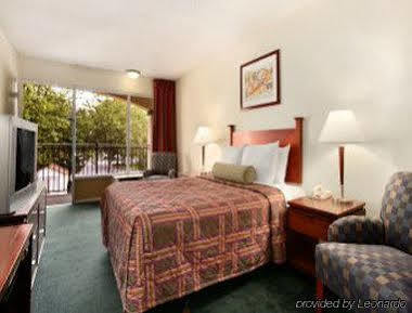 Hotel O Daylight Inn Elkhart I-90, In 客房 照片